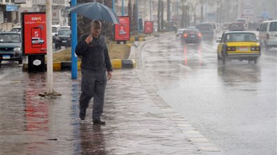 أبرزهم التفاح والطماطم.. تجار: موجة الطقس السيء تضرب المحاصيل الزراعية وترفع الأسعار