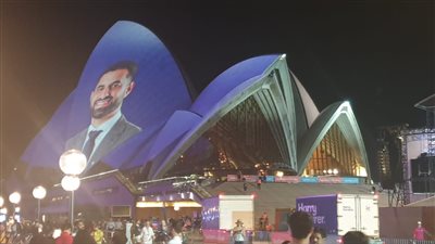 أوبرا سيدني بأستراليا تتزين بصورة الطبيب المصري دانيال نور في عيدها الوطني 