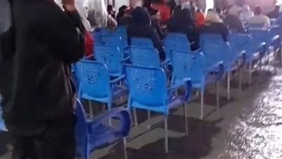 بث مباشر| بسبب الطقس السيئ.. إقبال محدود على مقاهي الإسكندرية وكفر الشيخ لمتابعة لقاء مصر وكوت ديفوار