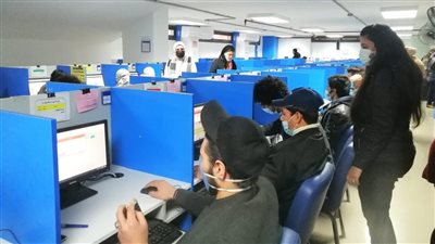 كلية سياحة وفنادق المنصورة تعقد أول الاختبارات الإلكترونية