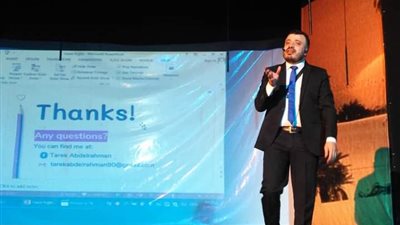 تمثيل المواد في المسرح والسينما.. محمد عبدالرحمن يبدع في شرح اللغة العربية