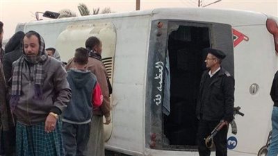 بسبب سوء الأحوال الجوية.. انقلاب أتوبيس بأسيوط يسفر عن إصابات | بث مباشر