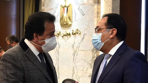 مصطفى مدبولي ووزير