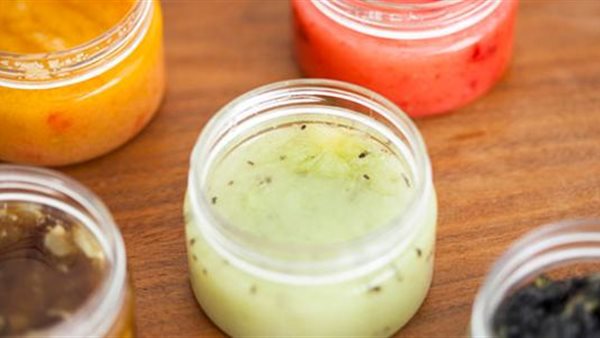 غسول الوجه من  الفراولة