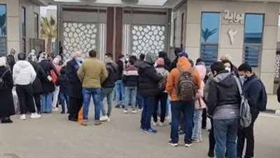 رغم الصقيع.. إقبال جماهيري على معرض القاهرة الدولي للكتاب في دورته الـ 53 | بث مباشر