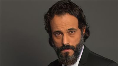 للعام الرابع على التوالي.. يوسف الشريف خارج موسم رمضان 2025| خاص