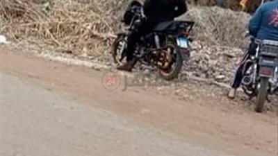 العثور على جثمان شخص داخل ترعة قرية ميت البيضا في المنوفية| صور 