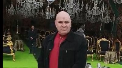 نجل عم الصحفي الراحل ياسر رزق: والدته ماتعرفش إنه مات | بث مباشر 