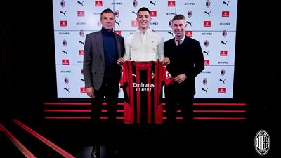 رسميا.. ميلان يتعاقد مع المهاجم الصربي ماركو زلايتيتش