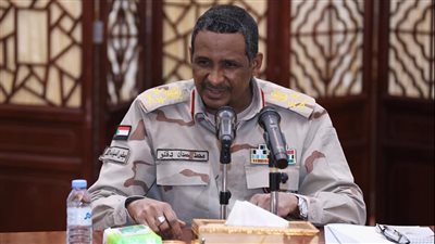 نائب رئيس مجلس السيادة السوداني يعد بإيجاد حلول مناسبة للوضع في شرق البلاد