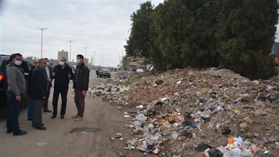في 5 مدن.. محافظ القليوبية يتفقد المشروعات ويتابع أعمال النظافة وإزالة الإشغالات