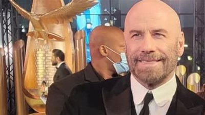 وصول جون ترافولتا إلى حفل توزيع جوائز Joy بالسعودية | فيديو