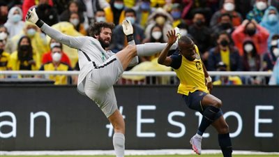 مباراة بطلها البطاقات الحمراء.. البرازيل تتعادل مع الإكوادور في تصفيات كأس العالم