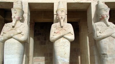 على صخور الجرانيت والكوارتز.. متحف الحضارة ينظم ورشة عن فن النحت في مصر القديمة