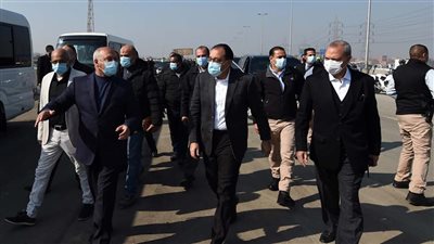 رئيس الوزراء يتابع الانتهاء من توسعة وتطوير القوس الشمالي للطريق الدائري