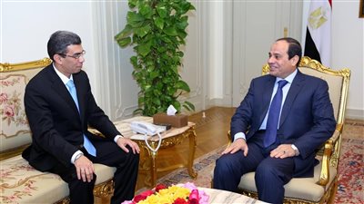 السيسي يوفد مندوبًا للتعزية في وفاة الكاتب الصحفي ياسر رزق