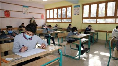 اليوم.. 91 ألف طالب وطالبة يبدأون تأدية امتحانات الشهادة الإعدادية الترم الثاني بـ 531 مدرسة في سوهاج
