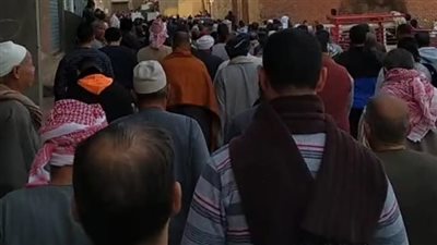بث مباشر| بالدموع.. أهالي تلا يشيعون جنازة أب و2 من أبنائه توفوا اختناقًا بالمنوفية