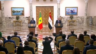السيسي لـ نظيره السنغالي: رؤية مصر مستندة إلى كون نهر النيل أساسًا للتعاون بين شعوب المنطقة