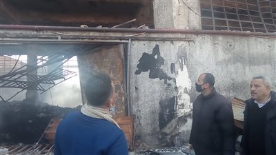 انتهاء أعمال تبريد حريق مصنع ملابس بشبرا الخيمة