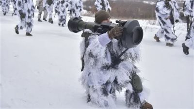 بريطانيا تعلن استعدادها لإرسال قوات دعم إلى أوكرانيا لمواجهة روسيا.. وعقوبات رادعة تنتظر بوتين