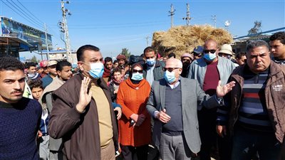 محافظ بورسعيد يوجه بإنشاء سوق حضاري نموذجي بمنطقة شادر عزام جنوب بورسعيد | صور 