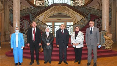 جامعة حلوان تشارك في الاجتماع الأول لتجمع جامعات القاهرة الكبري لمجالات خدمة المجتمع وتنمية البيئة