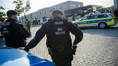 بسبب تهديد أمني.. الشرطة الألمانية تغلق أسواق الميلاد في دوسلدورف 