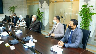 وزيرا الري والبيئة يبحثان آلية تضمين قضايا المياه في فعاليات مؤتمر المناخ المقبل