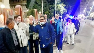 سوهاج تستقبل 52 سائحًا ألمانيًا لزيارة المناطق السياحية والأثرية