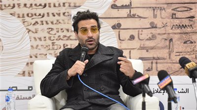 أحمد فهمي: أصحاب ولا أعز عجبني وبقولها بمنتهى الشجاعة.. ومنى زكي أهم ممثلة في مصر 
