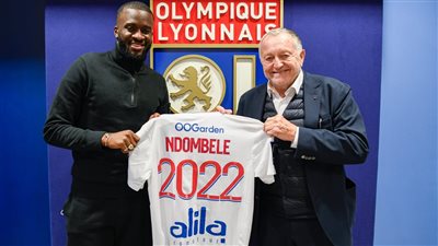 ليون يعلن التعاقد مع ندومبيلي من صفوف توتنهام