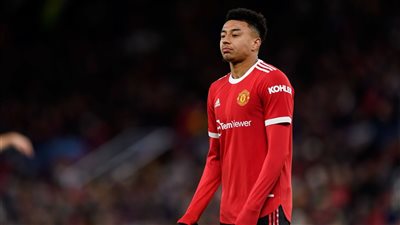 بعد بوجبا.. مانشستر يونايتد يعلن رحيل جيسي لينجارد رسميًا