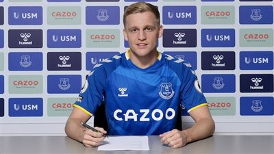 إيفرتون يعلن ضم فان دي بيك قادمًا من مانشستر يونايتد