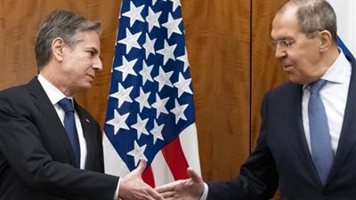 روسيا تكشف عن مساع لإبرام صفقة تبادل سجناء مع أمريكا