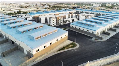 خبير اقتصادي يوضح أهمية إنشاء وتطوير المجمعات الصناعية بالمحافظات