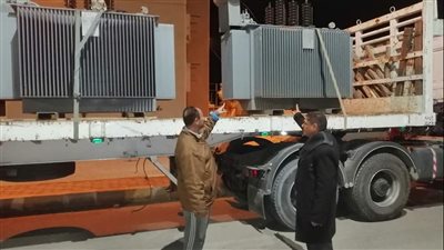  مد مدينة نخل بوسط سيناء بجهازي أوتو ترانس لحل مشكلة انقطاع الكهرباء | صور