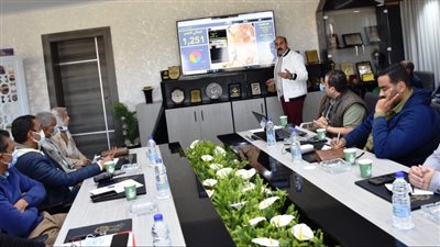 محافظ أسوان: تطبيق برنامج عين المواطن يرصد المشاكل والسلبيات