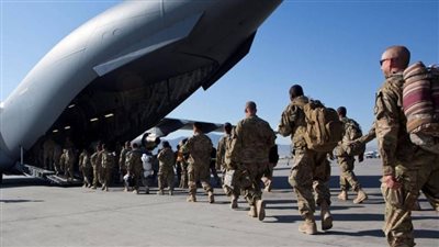 الأزمة الأوكرانية.. البنتاجون: إرسال قوات أمريكية إلى شرق أوروبا خلال أيام