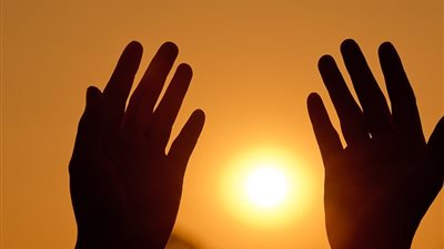 دعاء شهر رجب لقضاء الدين وزيادة الرزق 