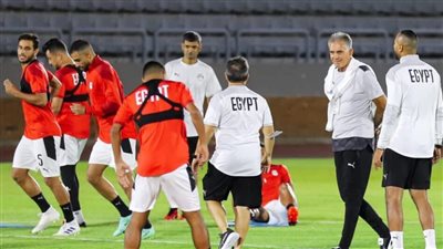 كيروش يجتمع بالجهاز الفني لحسم قائمة المنتخب استعدادا للسنغال