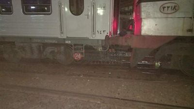 خروج عربات قطار روسي عن القضبان بين محطتي بشتيل وبولاق الدكرور