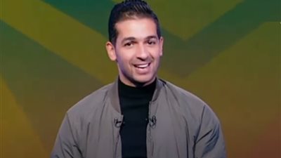  حتحوت لـ محمد عبد المنعم: طلع فينسنت من جيبك.. واللي يمسنا هيزعل