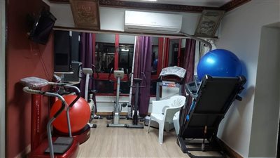 تحرير محضر لمركز علاج طبيعي والتحفظ على أدوية ومستلزمات طبية مجهولة المصدر ببني سويف