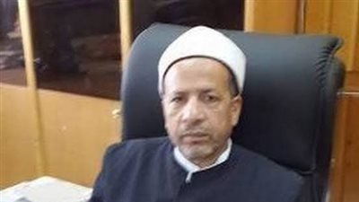 عالم أزهري يوضح خلاصة أقوال المذاهب الأربعة في اﻟﺪﻋﺎء باﻟﺴﺠﻮﺩ