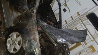 حولتها لخردة.. النيران تلتهم سيارة ملاكي بقرية أبومناع بحري في قنا