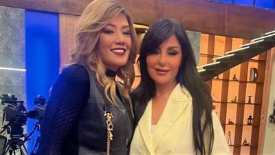 طُلّقت من زوجي وفضل عايش معايا وابني بيقولي يا كومبارس.. أبرز تصريحات شمس في نص الكلام