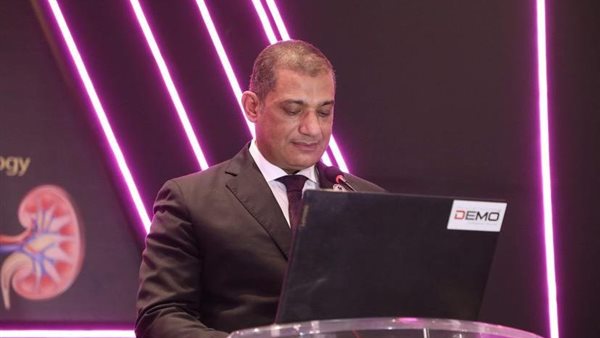 عميد المعهد القومي