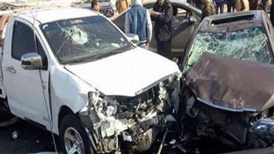 مصرع وإصابة 4 أشخاص في تصادم سيارتين على طريق القصير مرسى علم