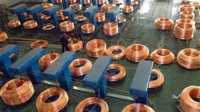 بسبب التهريب.. أزمة جديدة تضرب أسعار النحاس وتدفعه لتخطي 100 ألف جنيه للطن 